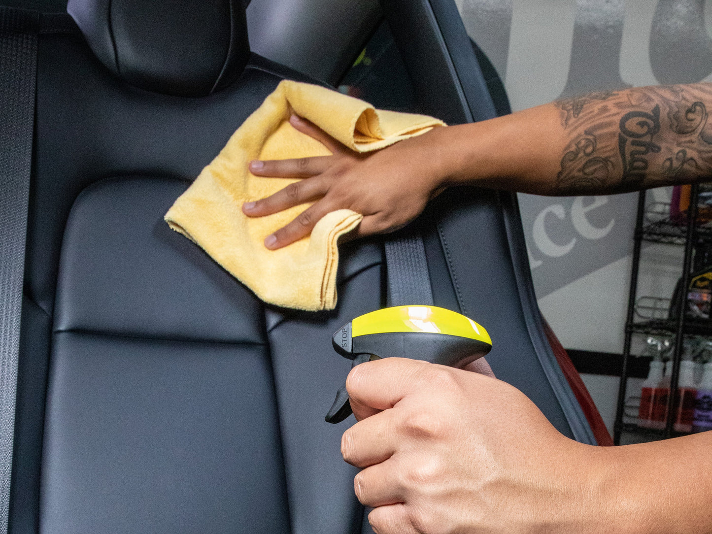 MEGUIAR'S ULTIMATE LEATHER DETAILER